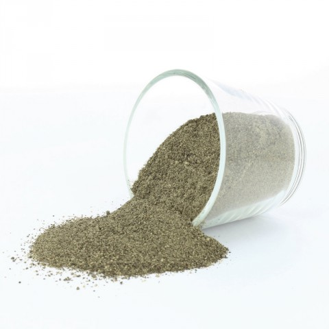 Poivre-gris-pulverise